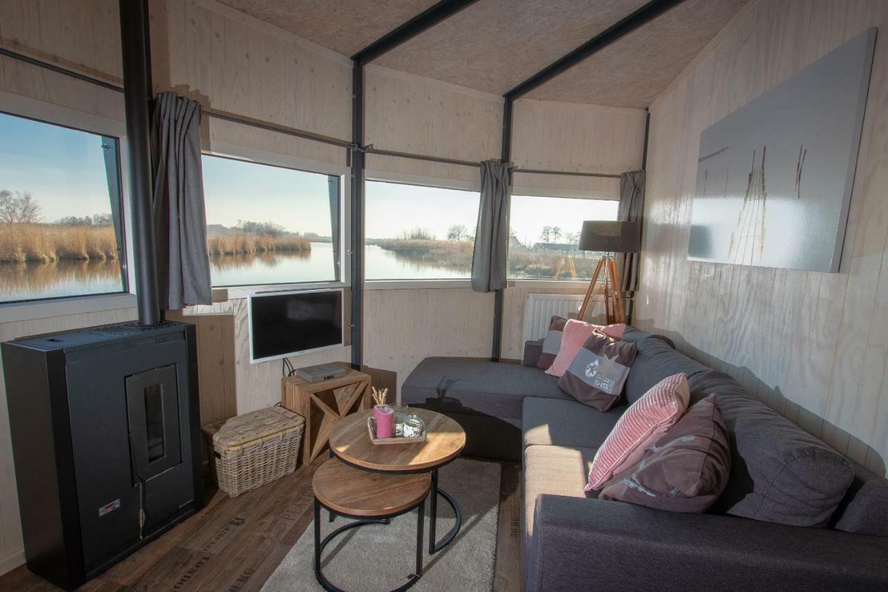 Dobberhuisje Holiday home *